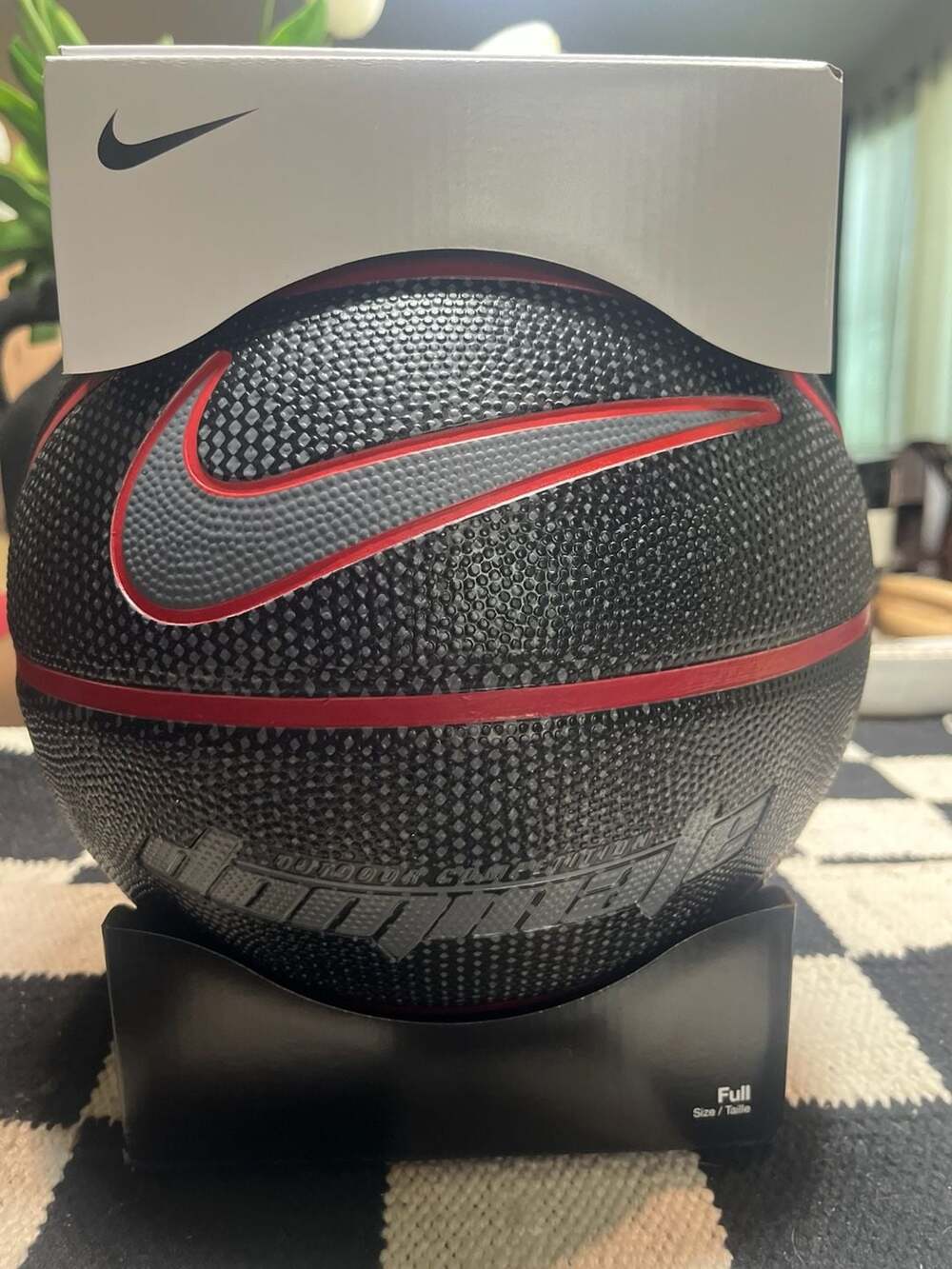 Nike Dominate 8P Outdoor Competition Basketball Size Full (29.5")